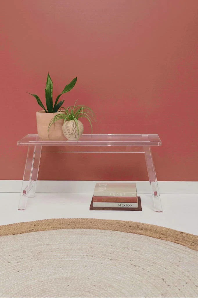 Clean Lines Stool