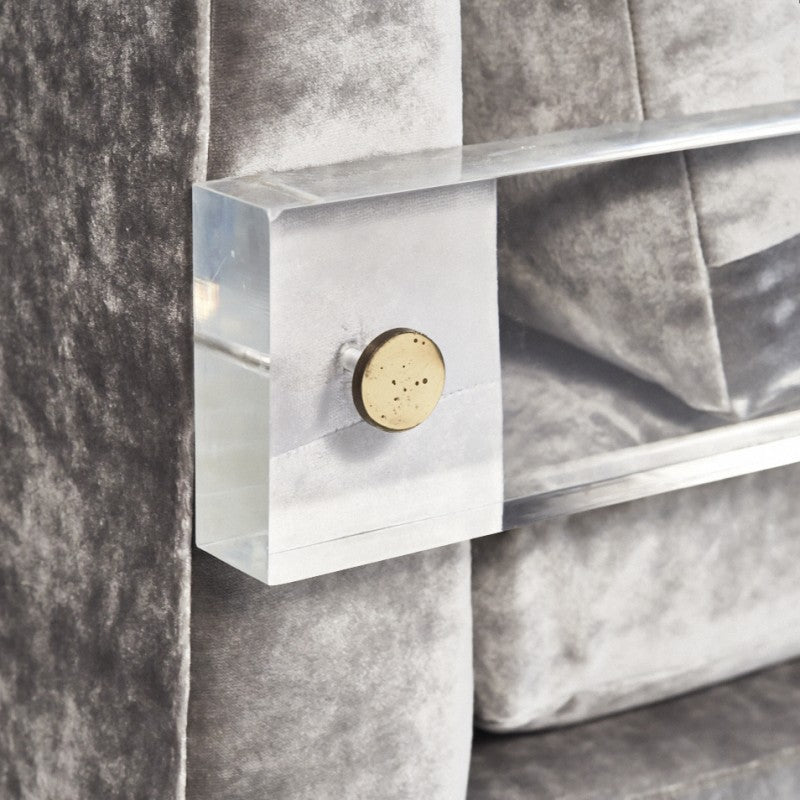 Illusion Comfort Armchair