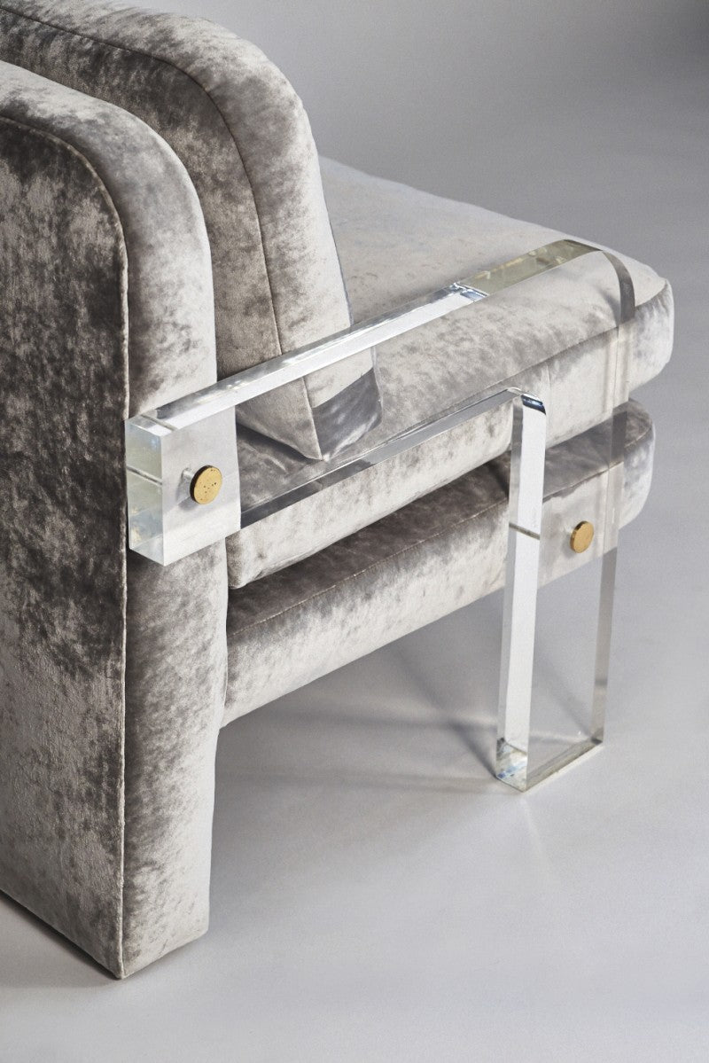 Illusion Comfort Armchair
