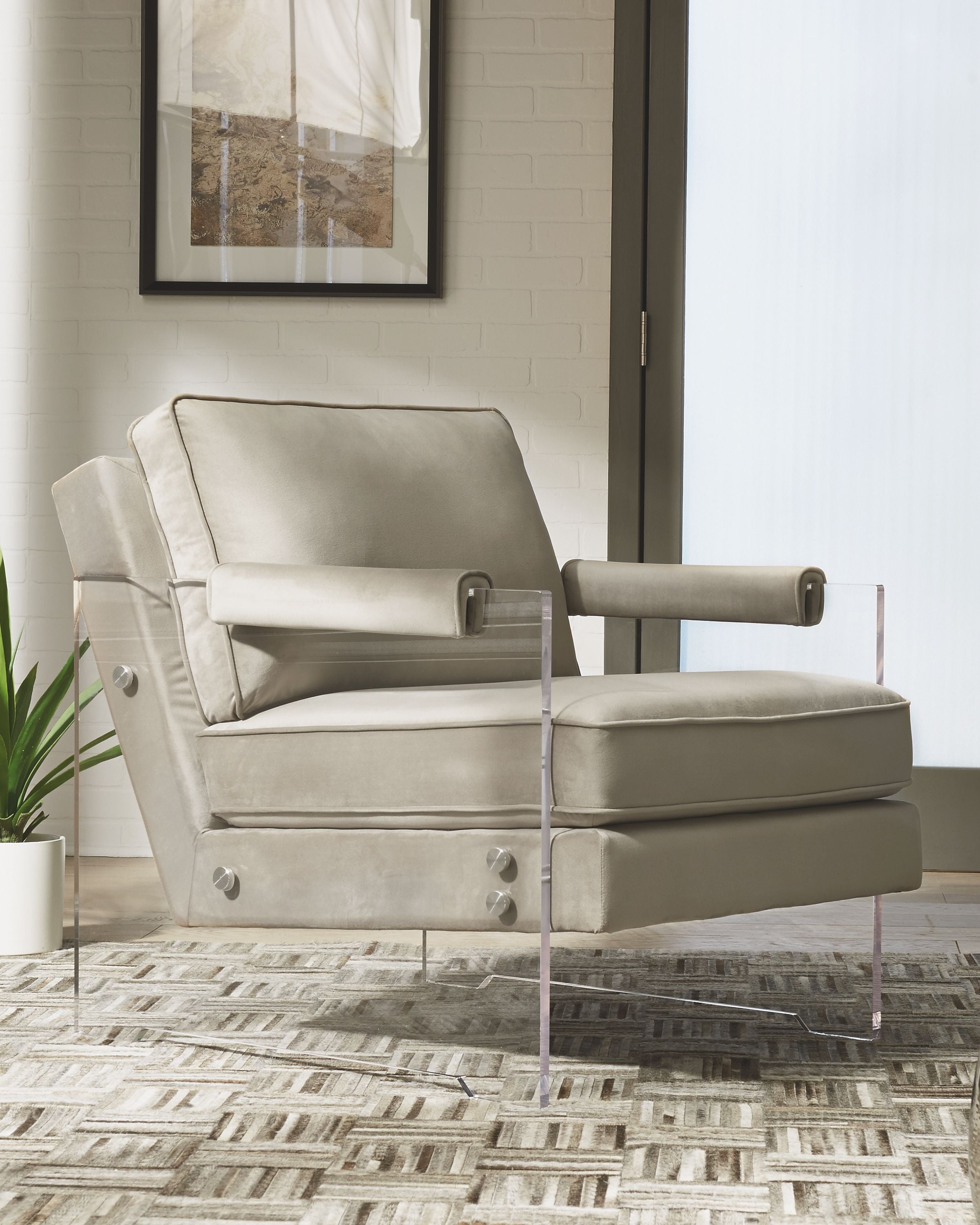 Maggie  Armchair