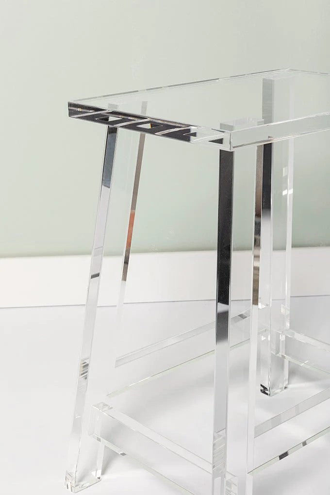 Clean Lines Stool