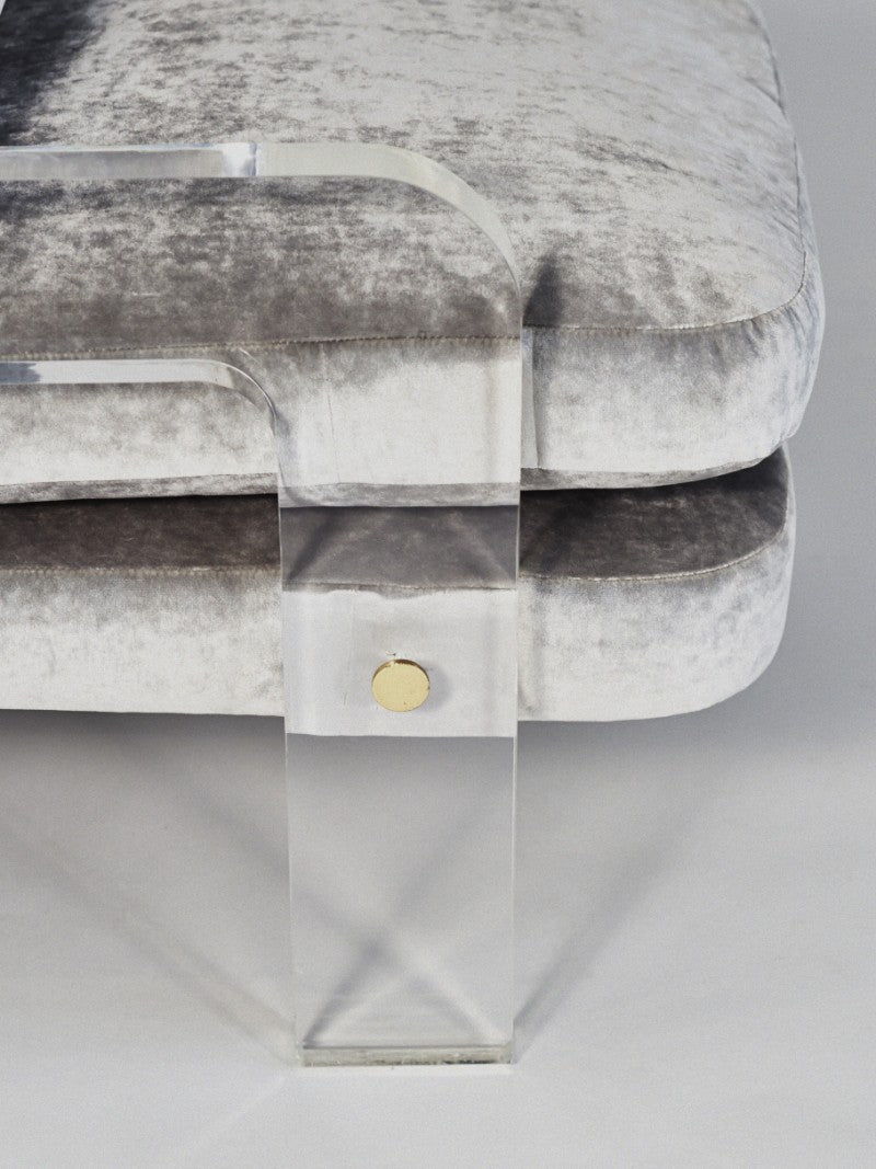 Illusion Comfort Armchair